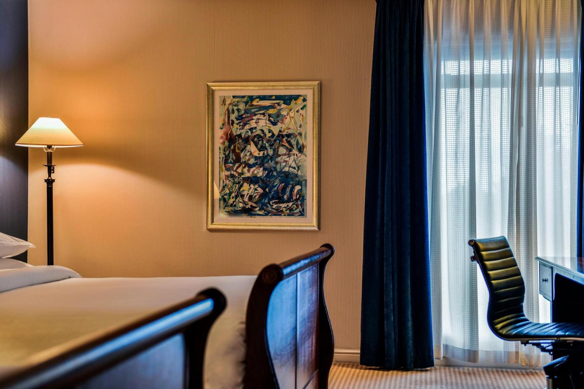 เชอราตัน สกายไลน์ โฮเต็ล ลอนดอน ฮีทโธรว์ Hotel ฮิลลิงดัน ภายนอก รูปภาพ