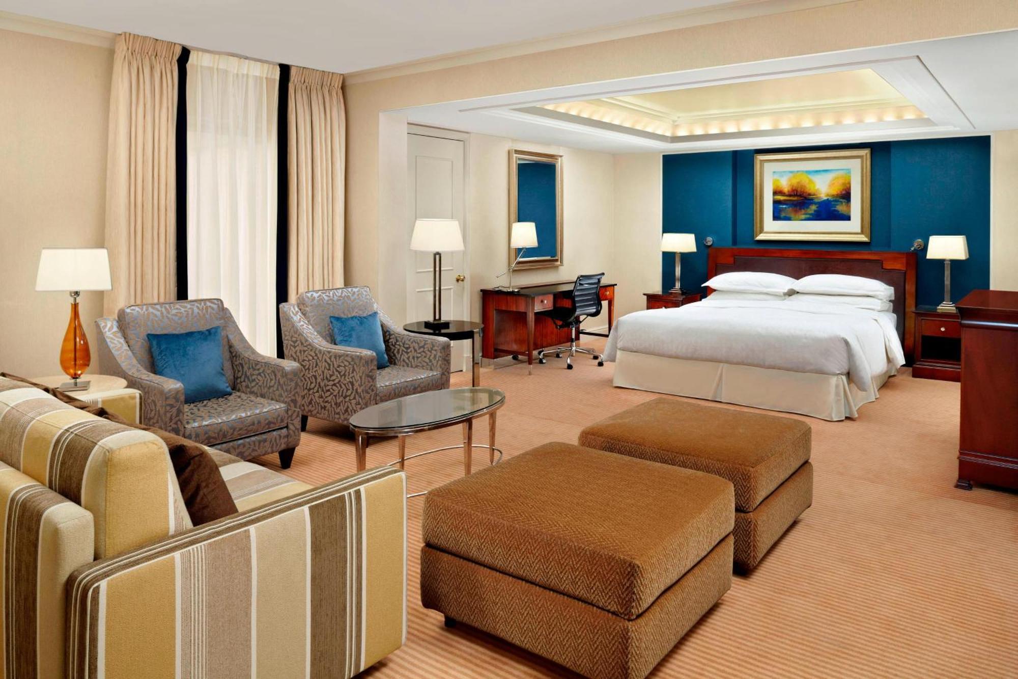 เชอราตัน สกายไลน์ โฮเต็ล ลอนดอน ฮีทโธรว์ Hotel ฮิลลิงดัน ภายนอก รูปภาพ